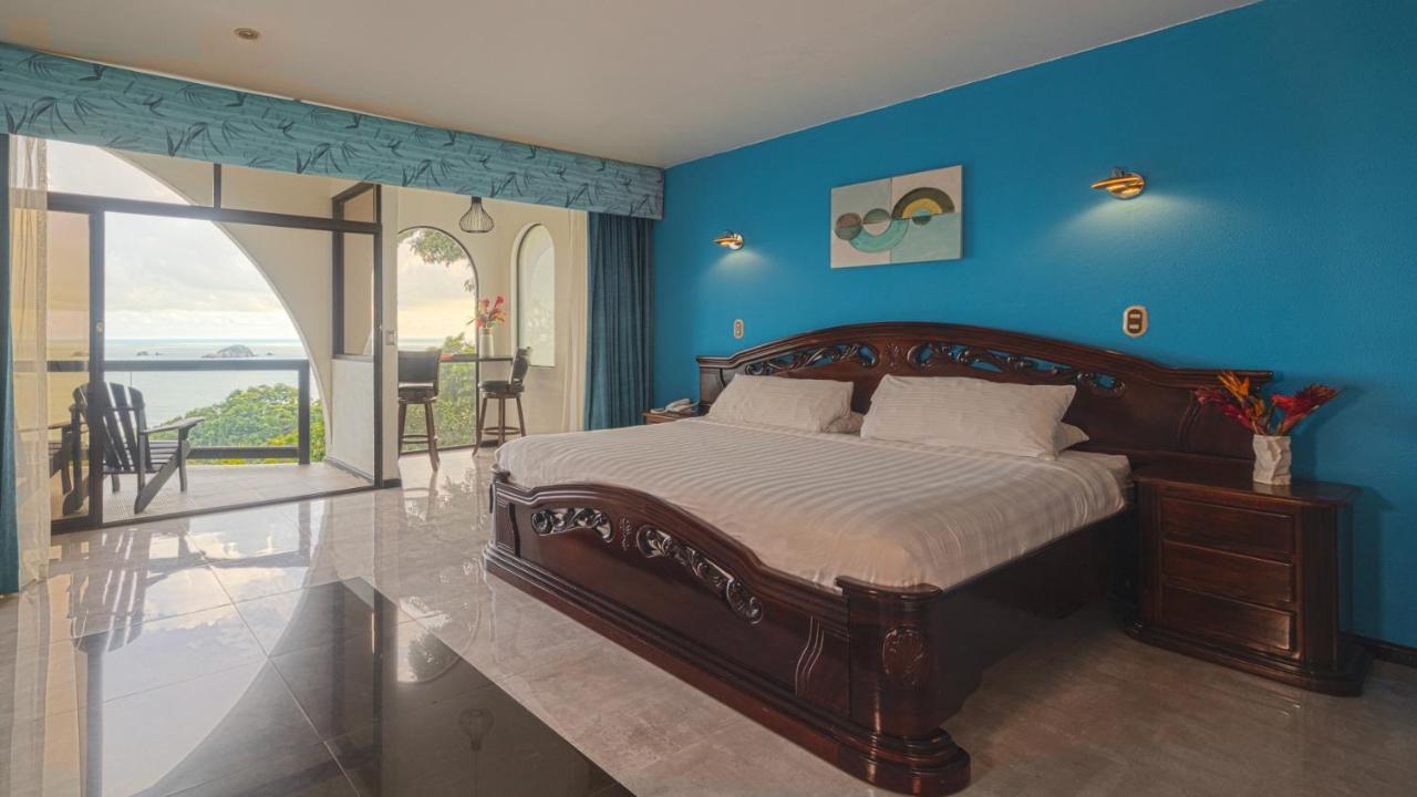 Blue Mirador Hotel Manuel Antonio Luaran gambar
